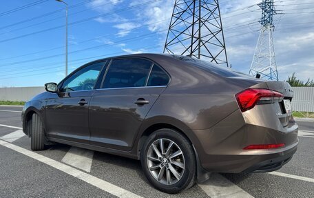 Skoda Rapid II, 2022 год, 1 750 000 рублей, 2 фотография