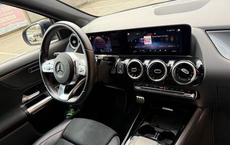 Mercedes-Benz GLA, 2022 год, 4 600 046 рублей, 17 фотография