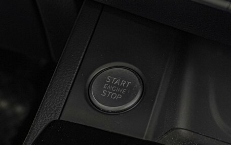 Audi A4, 2020 год, 3 045 000 рублей, 20 фотография