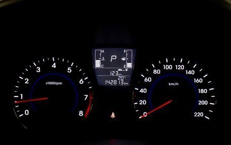 Hyundai Solaris II рестайлинг, 2015 год, 698 000 рублей, 12 фотография