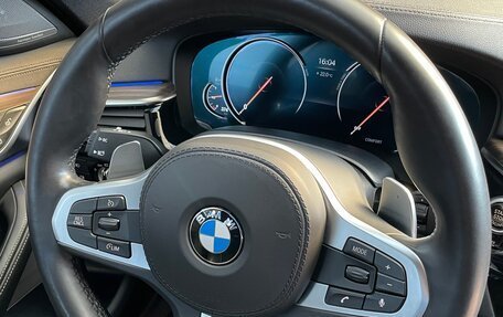 BMW 5 серия, 2018 год, 4 800 000 рублей, 13 фотография