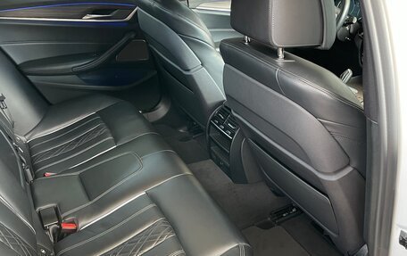 BMW 5 серия, 2018 год, 4 800 000 рублей, 21 фотография
