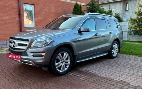 Mercedes-Benz GL-Класс, 2013 год, 2 700 000 рублей, 4 фотография