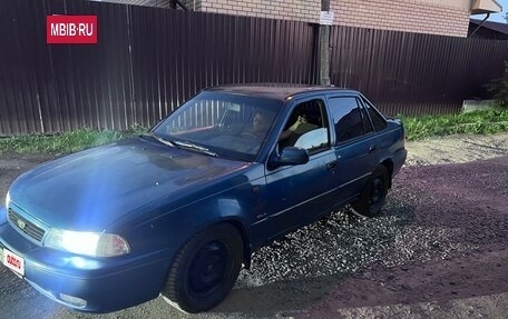 Daewoo Nexia I рестайлинг, 2000 год, 95 000 рублей, 4 фотография