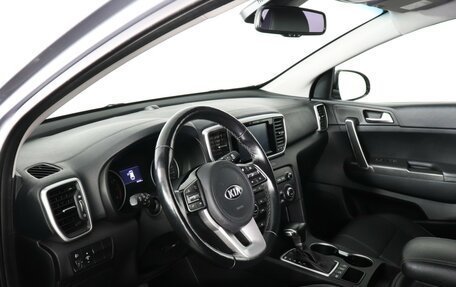 KIA Sportage IV рестайлинг, 2018 год, 2 369 000 рублей, 9 фотография