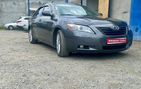 Toyota Camry, 2008 год, 850 000 рублей, 1 фотография