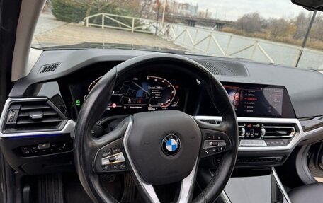 BMW 3 серия, 2019 год, 3 180 000 рублей, 19 фотография