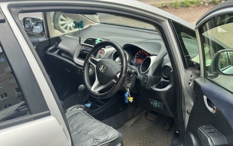 Honda Fit III, 2012 год, 800 000 рублей, 3 фотография