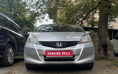 Honda Fit III, 2012 год, 800 000 рублей, 1 фотография
