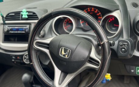 Honda Fit III, 2012 год, 800 000 рублей, 11 фотография