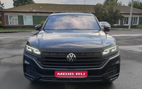 Volkswagen Touareg III, 2019 год, 5 850 000 рублей, 7 фотография