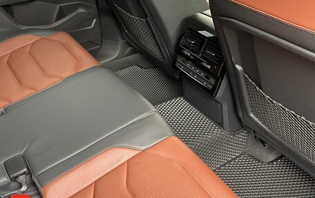 Volkswagen Touareg III, 2019 год, 5 850 000 рублей, 25 фотография