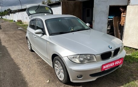 BMW 1 серия, 2005 год, 535 000 рублей, 15 фотография