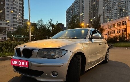 BMW 1 серия, 2005 год, 535 000 рублей, 6 фотография