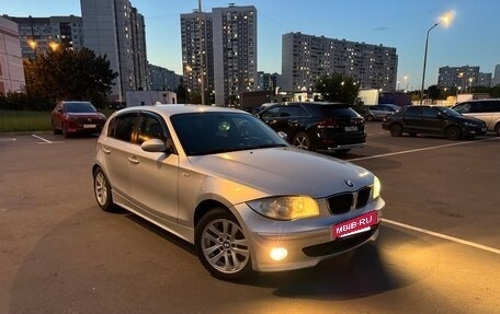 BMW 1 серия, 2005 год, 535 000 рублей, 14 фотография