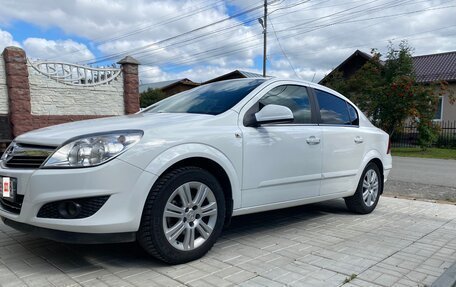 Opel Astra H, 2011 год, 610 000 рублей, 3 фотография