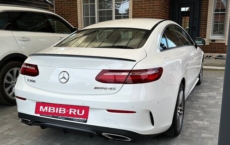 Mercedes-Benz E-Класс, 2018 год, 3 500 000 рублей, 2 фотография