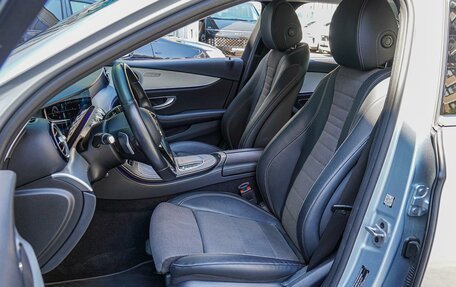 Mercedes-Benz E-Класс, 2021 год, 4 350 000 рублей, 10 фотография