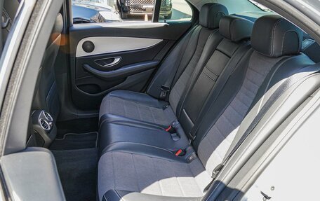 Mercedes-Benz E-Класс, 2021 год, 4 350 000 рублей, 9 фотография