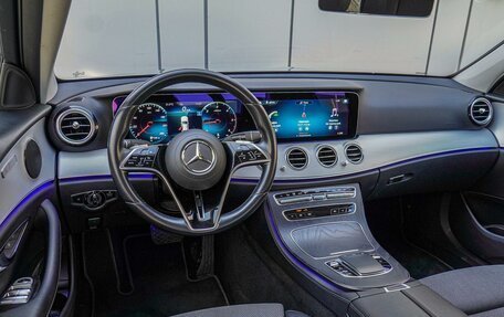 Mercedes-Benz E-Класс, 2021 год, 4 350 000 рублей, 6 фотография