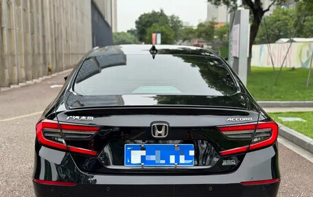 Honda Accord IX рестайлинг, 2022 год, 1 700 000 рублей, 14 фотография