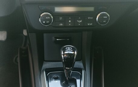 Toyota Corolla, 2013 год, 1 620 000 рублей, 10 фотография