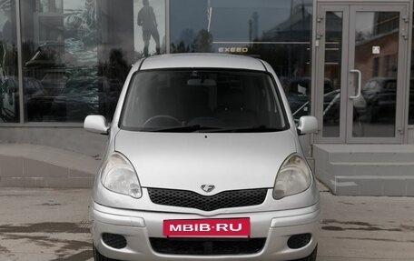 Toyota FunCargo, 2003 год, 535 000 рублей, 2 фотография