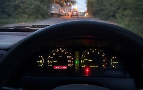 Toyota Carina, 2000 год, 699 000 рублей, 1 фотография