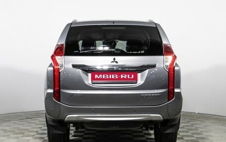 Mitsubishi Pajero Sport III рестайлинг, 2018 год, 2 449 777 рублей, 6 фотография