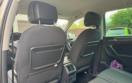 Volkswagen Tiguan II, 2019 год, 2 700 000 рублей, 13 фотография