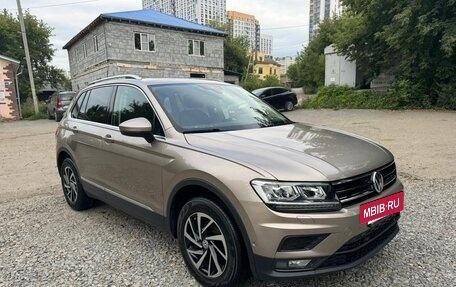 Volkswagen Tiguan II, 2019 год, 2 700 000 рублей, 6 фотография