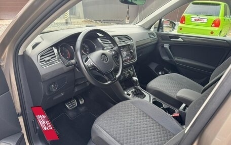 Volkswagen Tiguan II, 2019 год, 2 700 000 рублей, 9 фотография