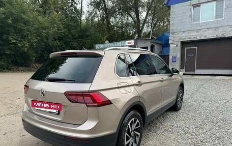 Volkswagen Tiguan II, 2019 год, 2 700 000 рублей, 10 фотография