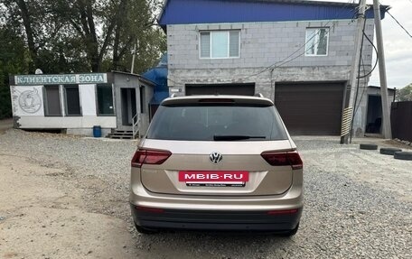 Volkswagen Tiguan II, 2019 год, 2 700 000 рублей, 8 фотография