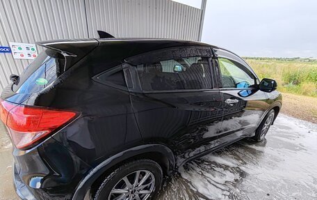 Honda Vezel, 2014 год, 1 900 000 рублей, 7 фотография