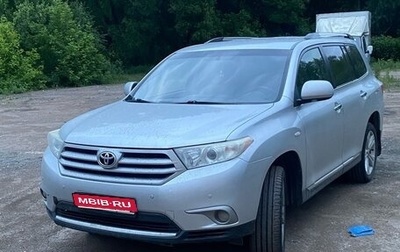 Toyota Highlander III, 2013 год, 1 720 000 рублей, 1 фотография