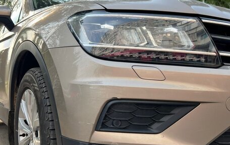 Volkswagen Tiguan II, 2019 год, 2 100 000 рублей, 13 фотография