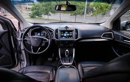 Ford Edge II рестайлинг, 2016 год, 2 000 000 рублей, 5 фотография