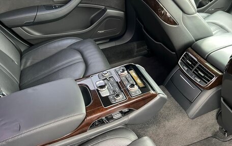 Audi A8, 2015 год, 2 450 000 рублей, 13 фотография