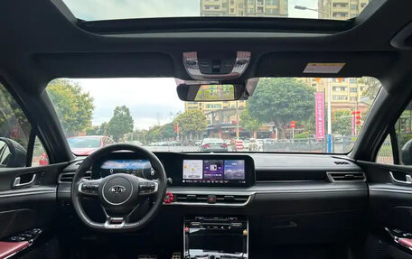 KIA K5, 2021 год, 1 800 000 рублей, 12 фотография