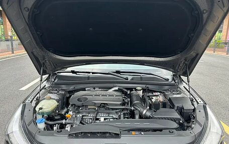 KIA K5, 2021 год, 1 800 000 рублей, 17 фотография