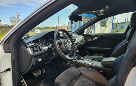 Audi RS 7, 2015 год, 5 800 000 рублей, 10 фотография