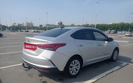 Hyundai Solaris II рестайлинг, 2021 год, 1 650 000 рублей, 5 фотография