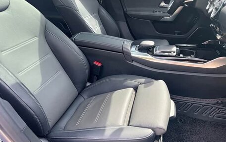 Mercedes-Benz A-Класс AMG, 2022 год, 2 949 000 рублей, 13 фотография