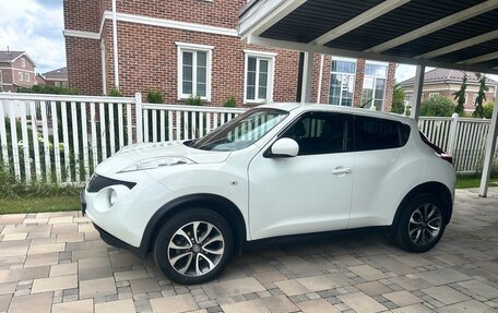 Nissan Juke II, 2014 год, 1 050 000 рублей, 2 фотография