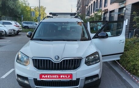 Skoda Yeti I рестайлинг, 2015 год, 955 000 рублей, 2 фотография