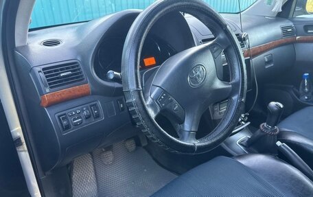 Toyota Avensis III рестайлинг, 2006 год, 780 000 рублей, 5 фотография
