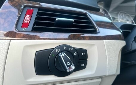 BMW 3 серия, 2009 год, 1 570 000 рублей, 14 фотография
