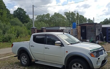 Mitsubishi L200 IV рестайлинг, 2008 год, 890 000 рублей, 3 фотография