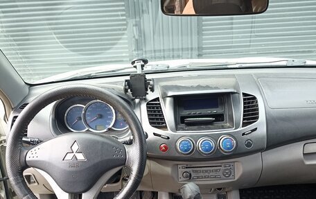 Mitsubishi L200 IV рестайлинг, 2008 год, 890 000 рублей, 9 фотография